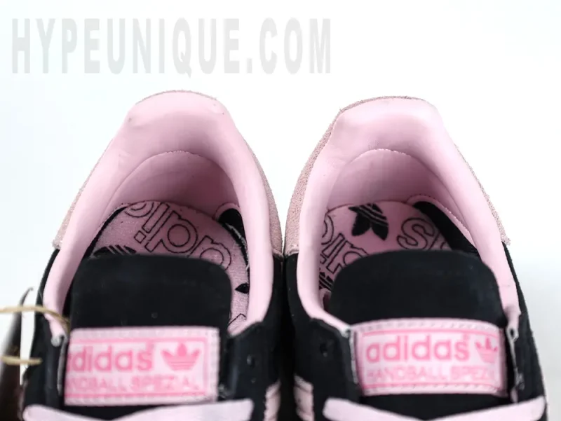 the shoe mouth