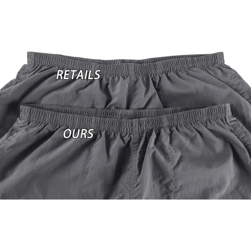 Elastic waistband detail image of the pants
