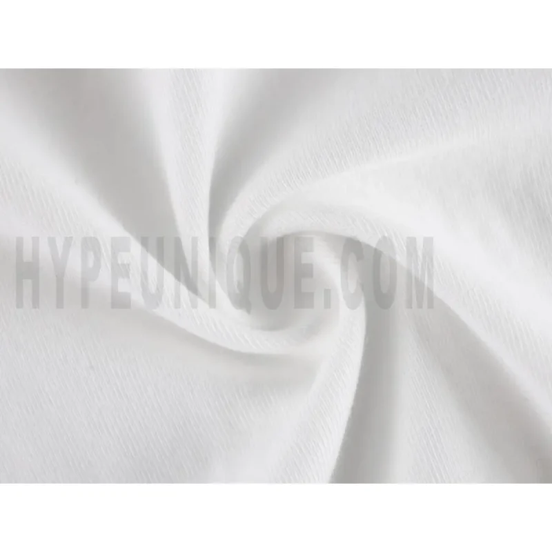 Precision-cut with wrinkle-resistant soft fabric.
