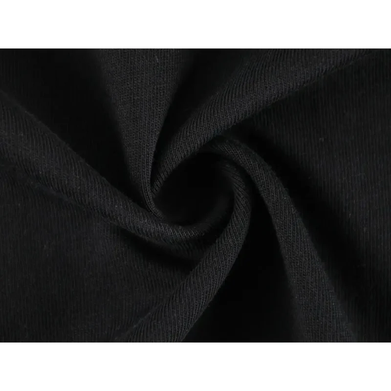 Precision-cut with wrinkle-resistant soft fabric.