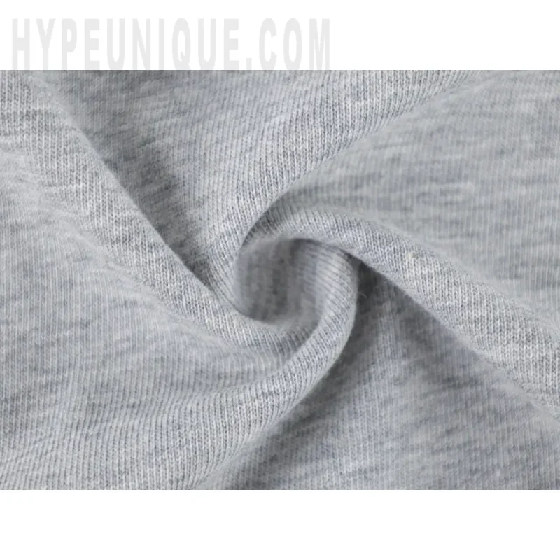 Precision-cut with wrinkle-resistant soft fabric.