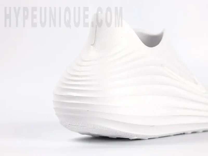 the white heels