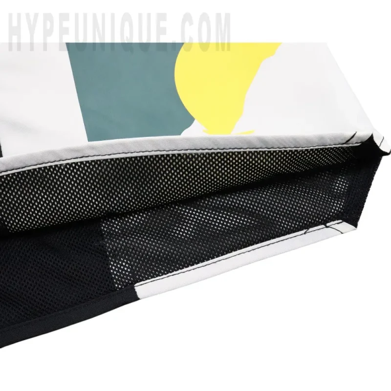 Leg opening detail image of the pants