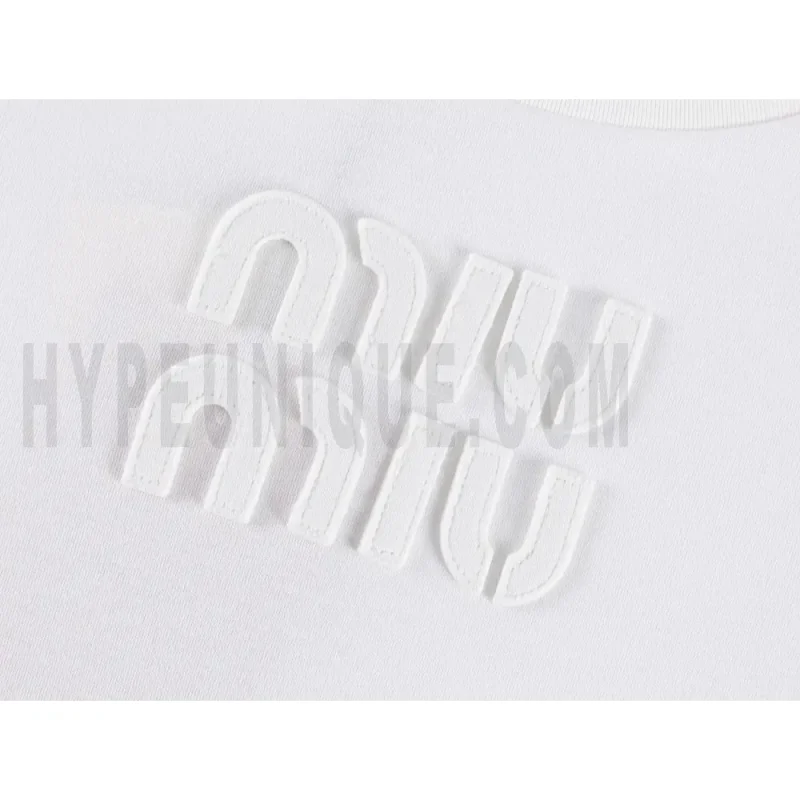 Embroidered graphic on the front of the clothes