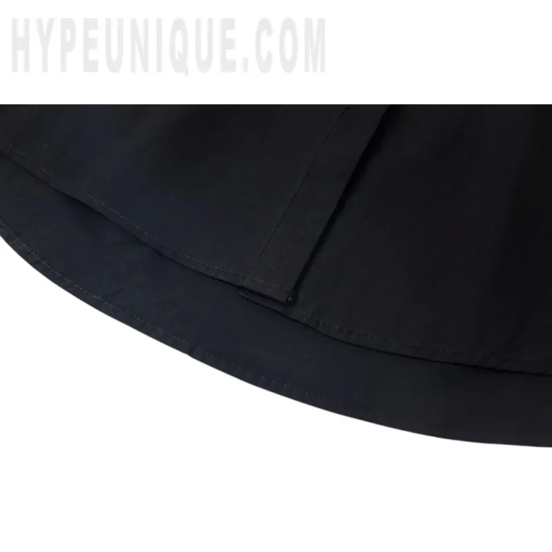 Precision-cut with wrinkle-resistant soft fabric.