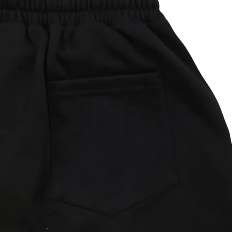 Pocket detail image of the shorts