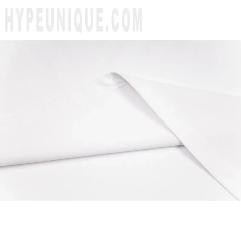 Precision-cut with wrinkle-resistant soft fabric.