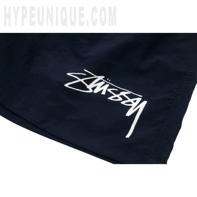 Front brand logo print on the shorts.