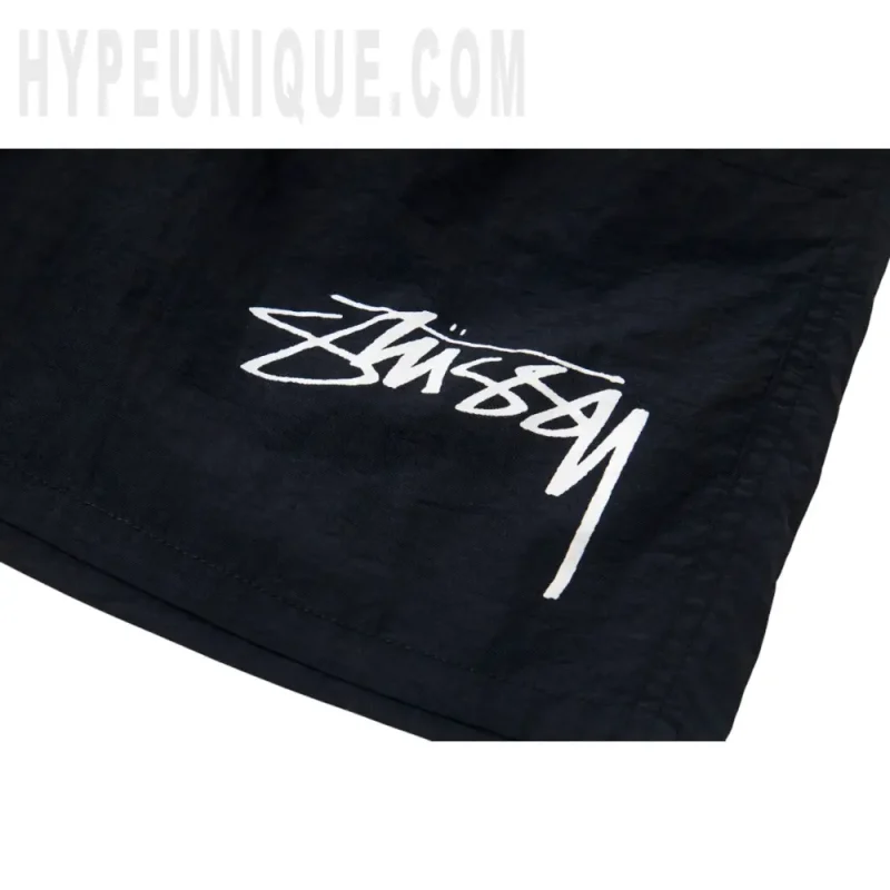 Front brand logo print on the shorts.