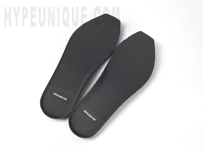the black insole
