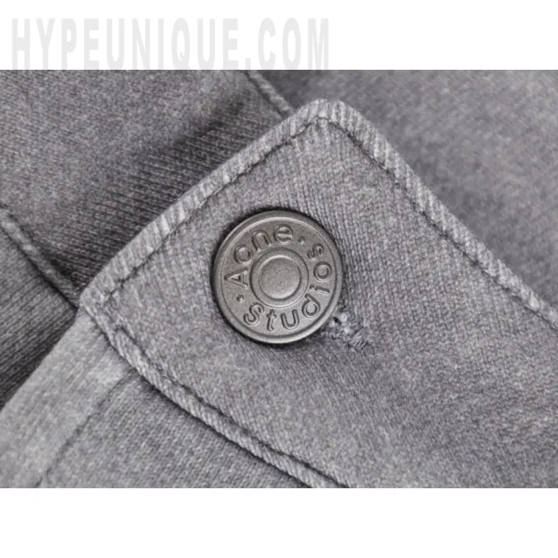 Waist button