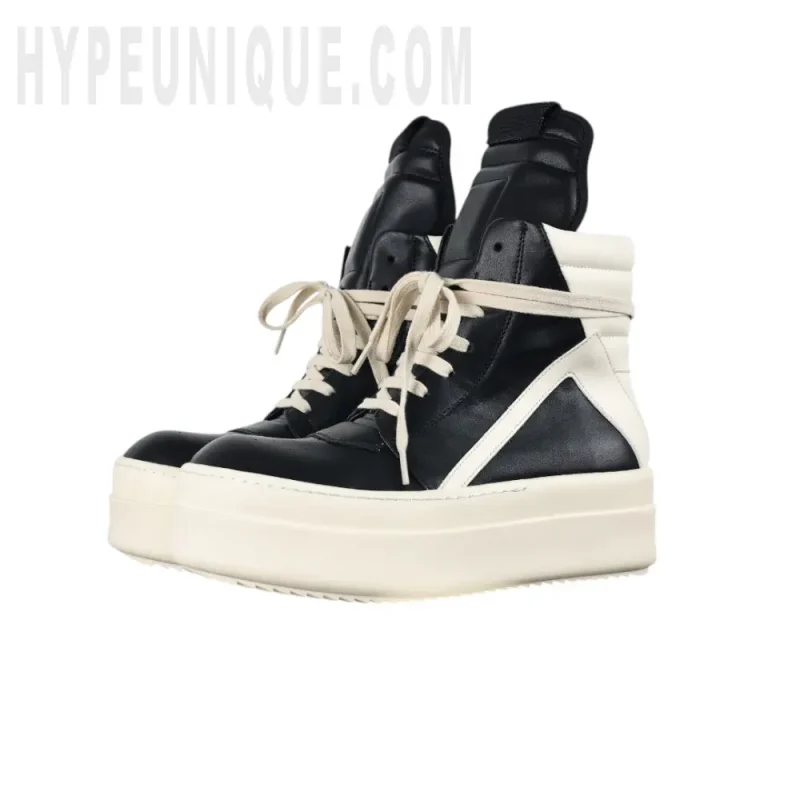 The pair of the shoes