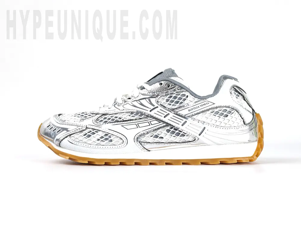 TbKicks ₿ ν Classic Silver White