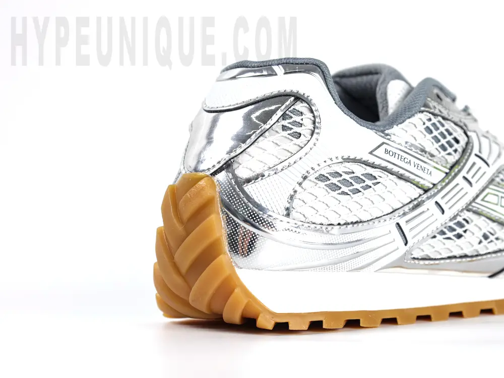 TbKicks ₿ ν Classic Silver White