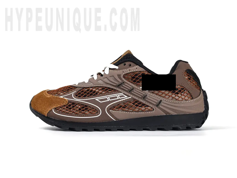 TbKicks ₿ ν Classic Sneaker