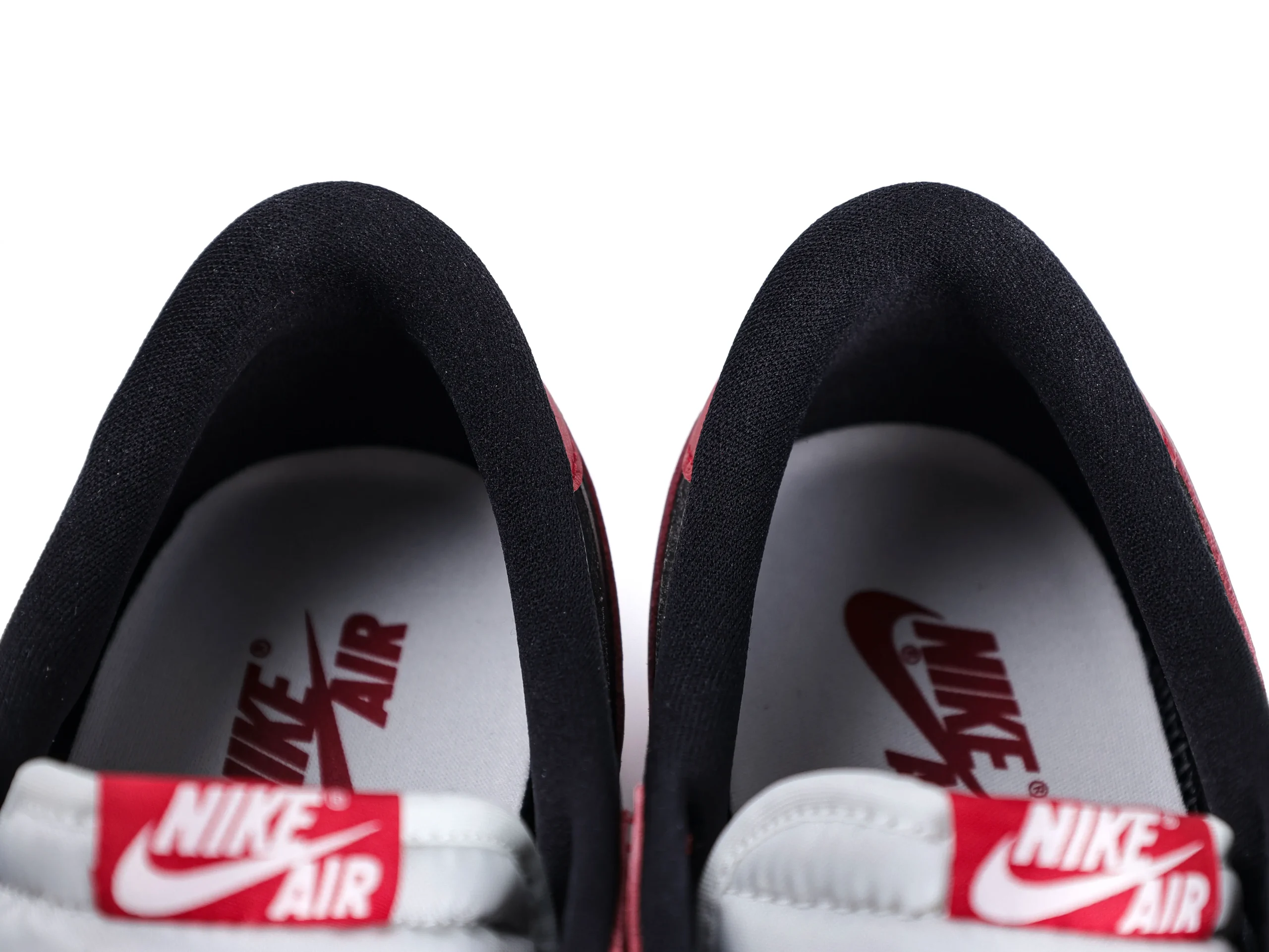 TbKicks Jordan 1 Retro Low OG Chicago (2025)