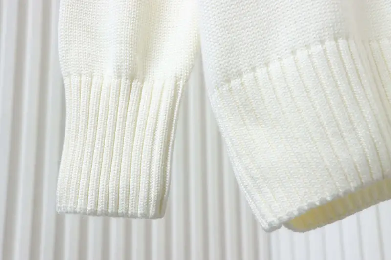 TbKicks AMI Embroidered Heart Micro-Label Crew Neck Sweater