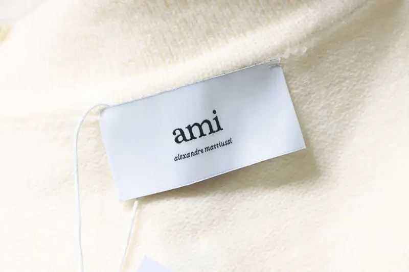 TbKicks AMI Heart Jacquard Knit Collar Polo Sweater