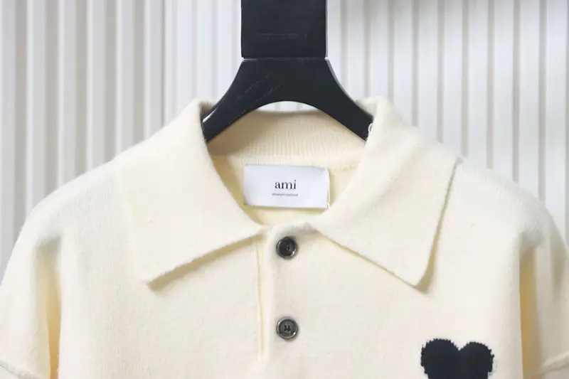 TbKicks AMI Heart Jacquard Knit Collar Polo Sweater