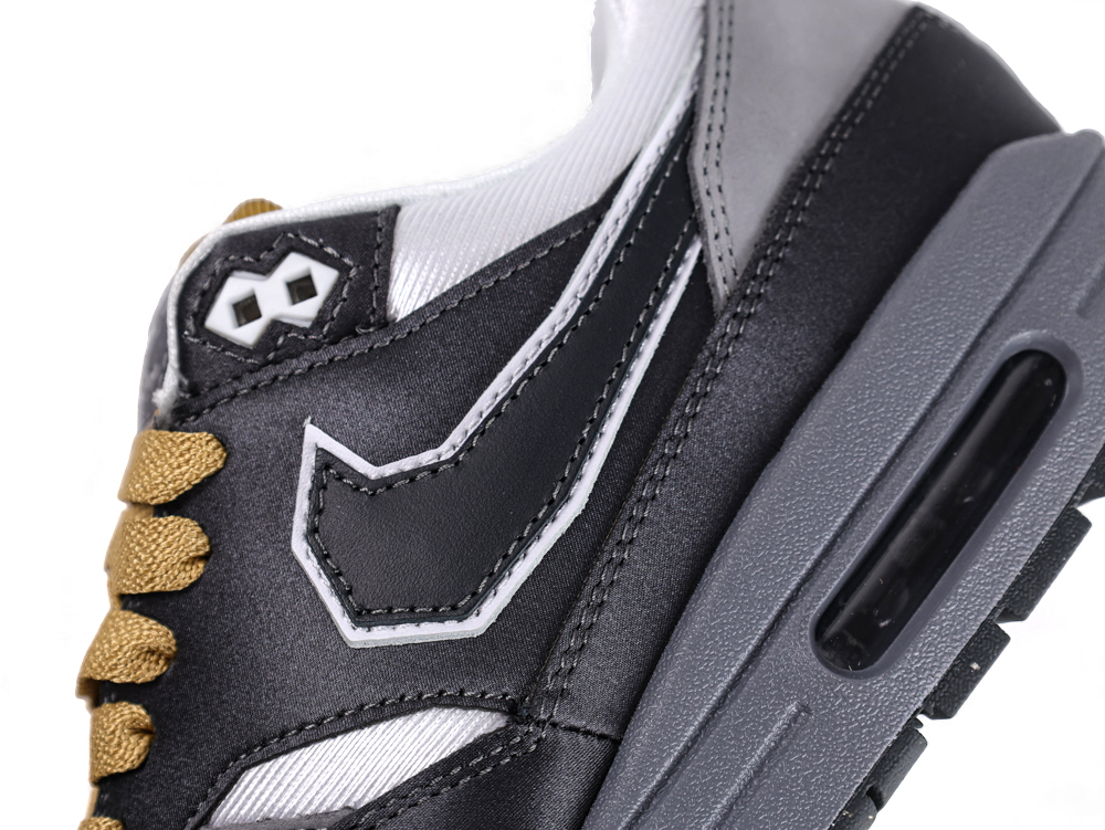 TbKicks Air Max 1 .SWOOSH Low Poly Big Head Mode