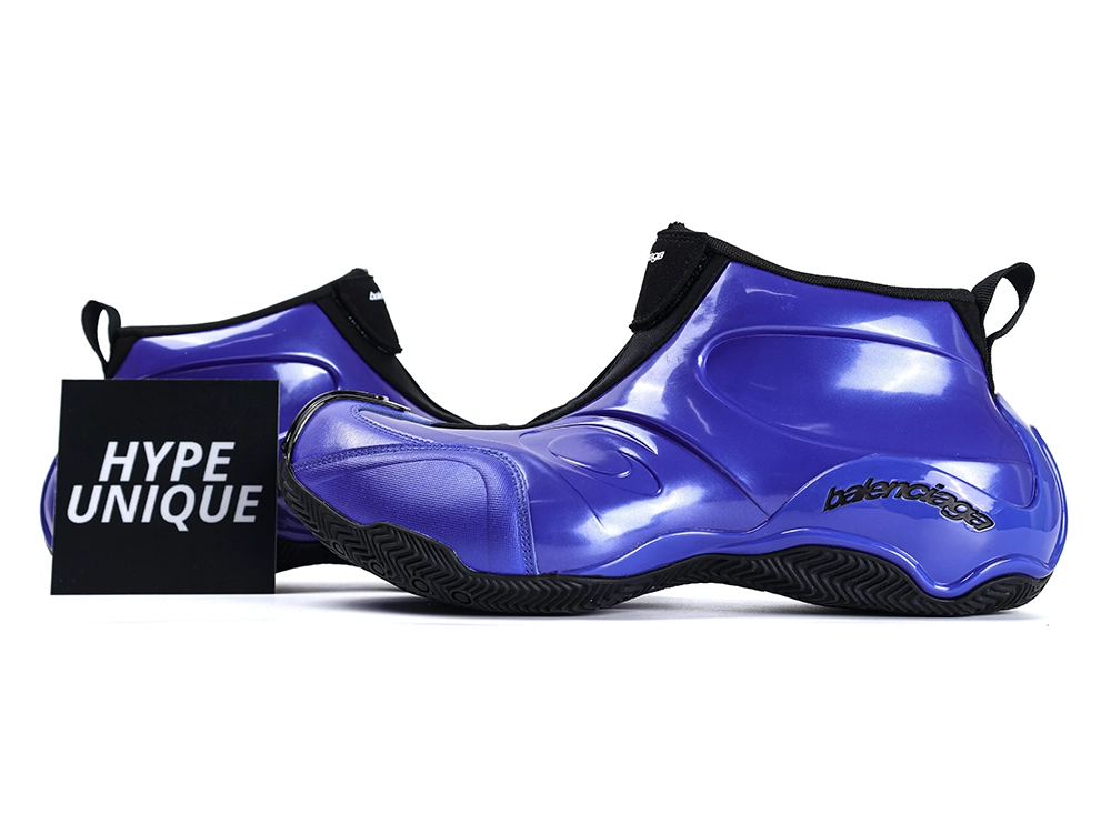 TbKicks B Basketball Sneaker Metallic Blue