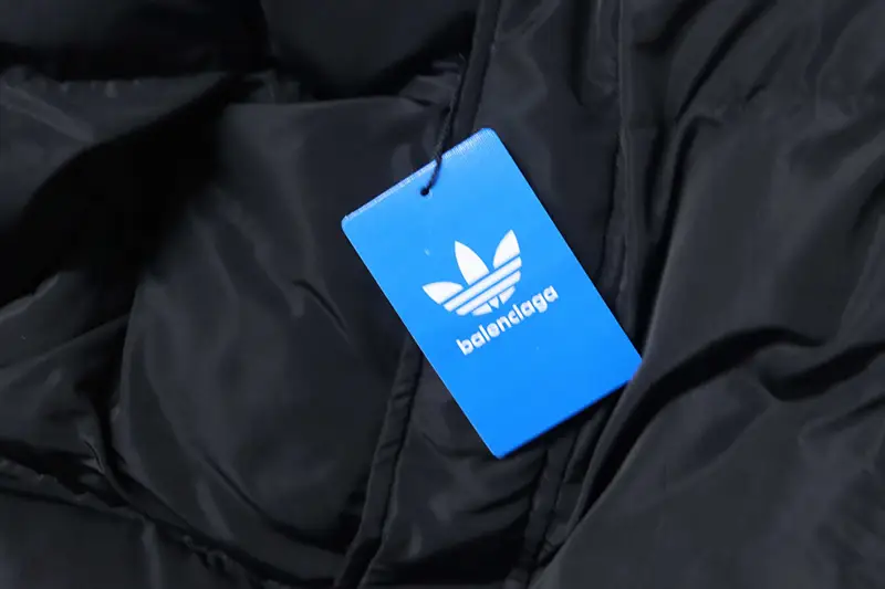 TbKicks BLCG × AD Three-Stripe Cocoon-Shaped Cotton Jacket