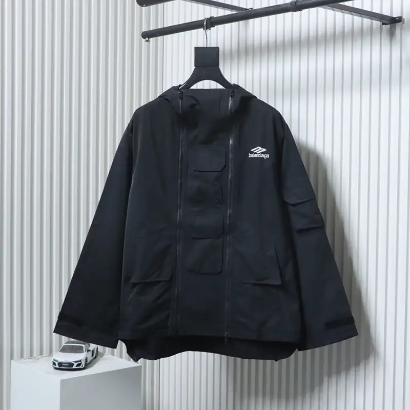 TbKicks Blcg 3B Sporty Logo Jacket