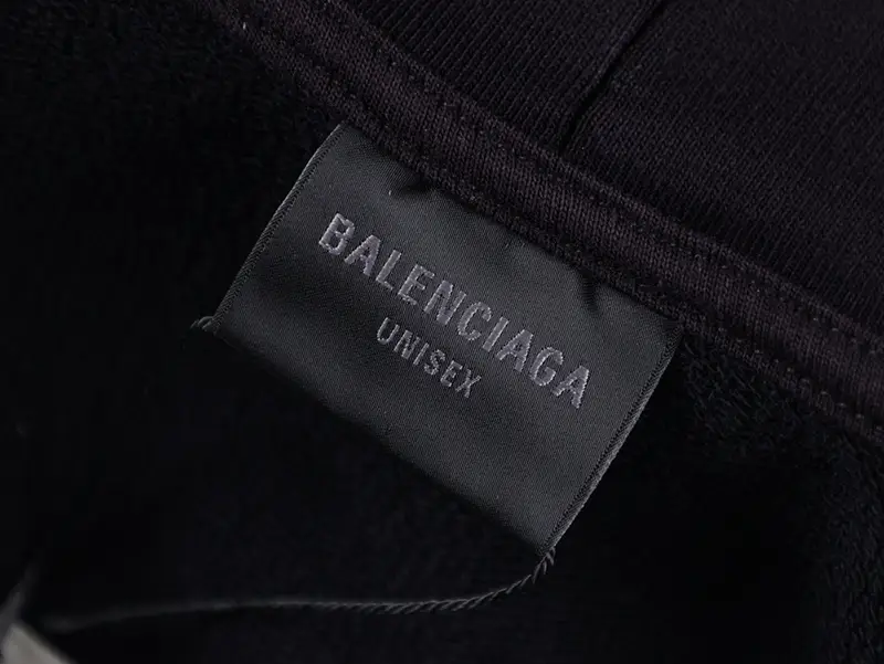 TbKicks Blcg Heart-Shaped Logo Hoodie