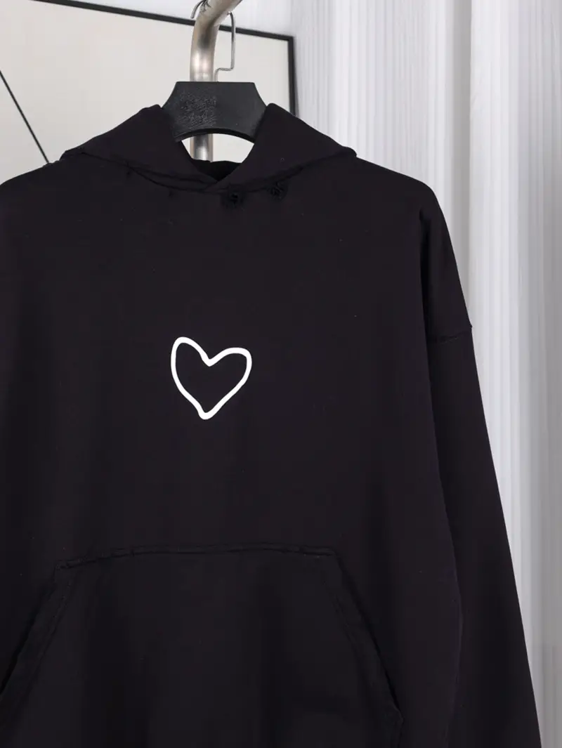 TbKicks Blcg Heart-Shaped Logo Hoodie