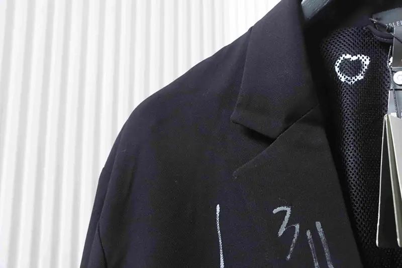 TbKicks Blcg Logo Graffiti Suit