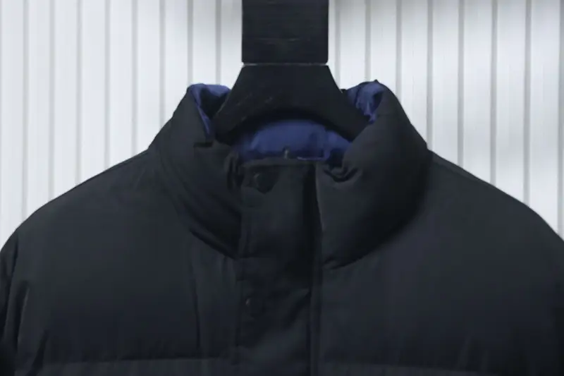 Blcg Pin Logo Reversible Down Jacket