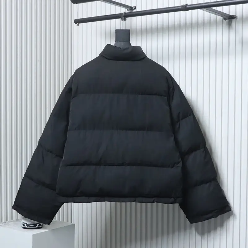 TbKicks Blcg Pin Logo Reversible Down Jacket