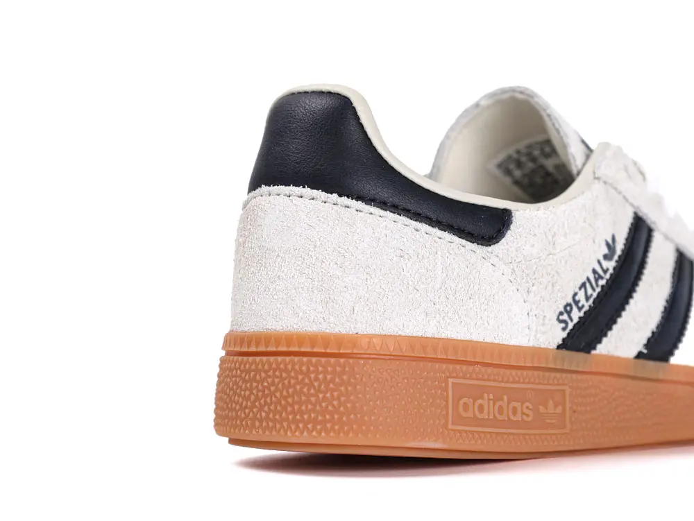 TbKicks Handball Spezial Aluminum Core Black