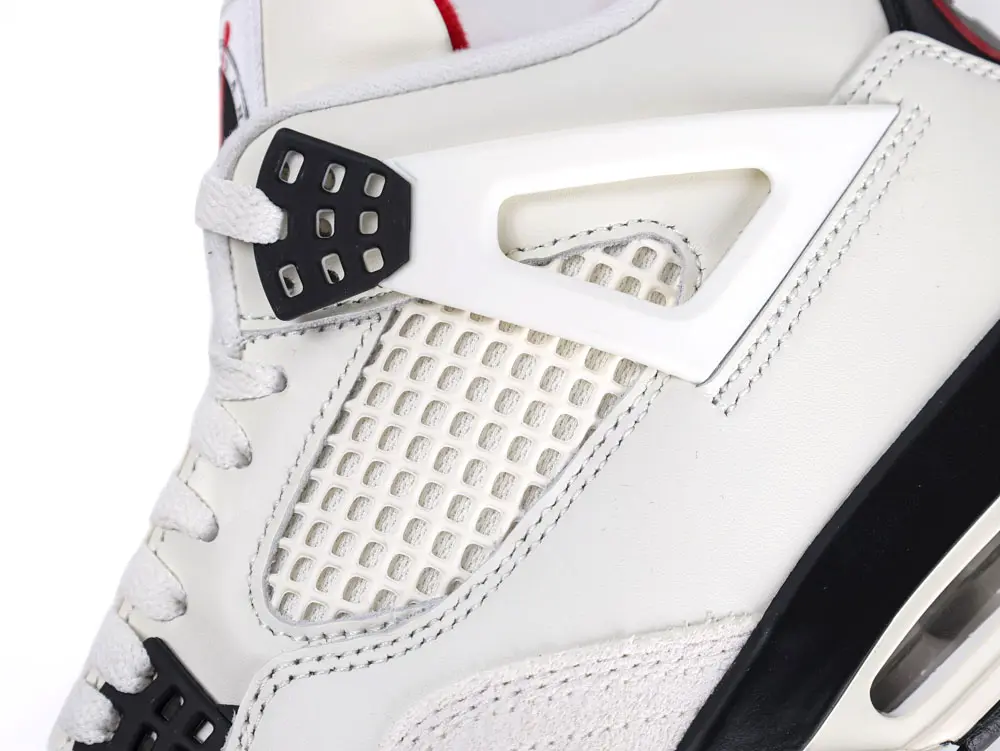 TbKicks Jordan 4 “Flight Club”