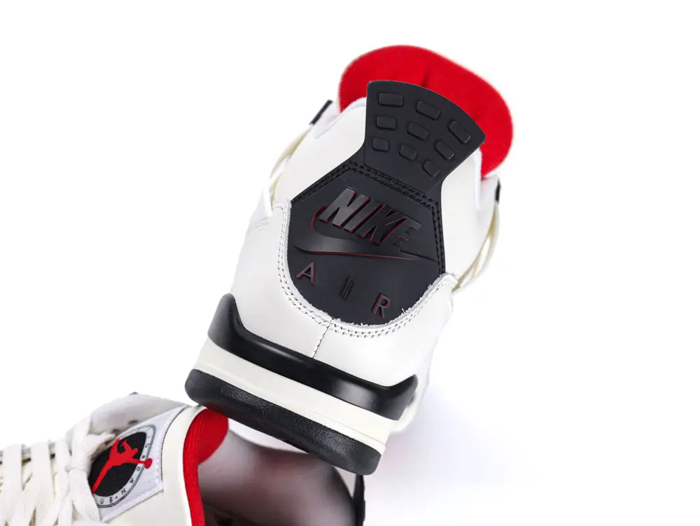 TbKicks Jordan 4 “Flight Club”