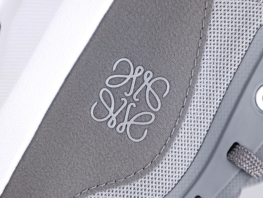 TbKicks On Cloudtilt 2.0 Grey