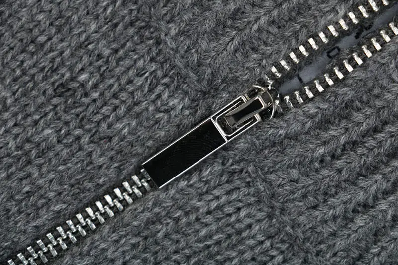 TbKicks TB K20 Four-Bar Half-Zip Sweater