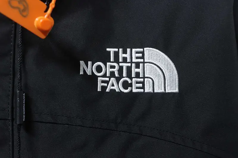Lucysneaker TNF Himalayan Mountaineering Series Hooded Down Jacket