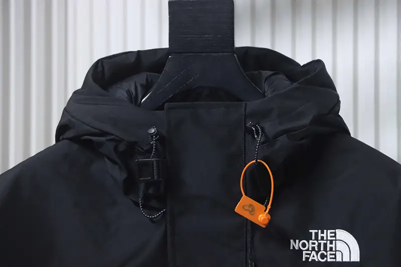 TNF Himalayan Mountaineering Series Hooded Down Jacket