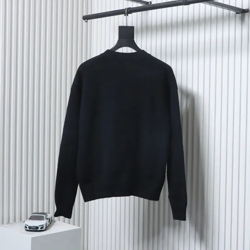 TbKicks WE11 DONE Logo Embroidered Sweater Knit